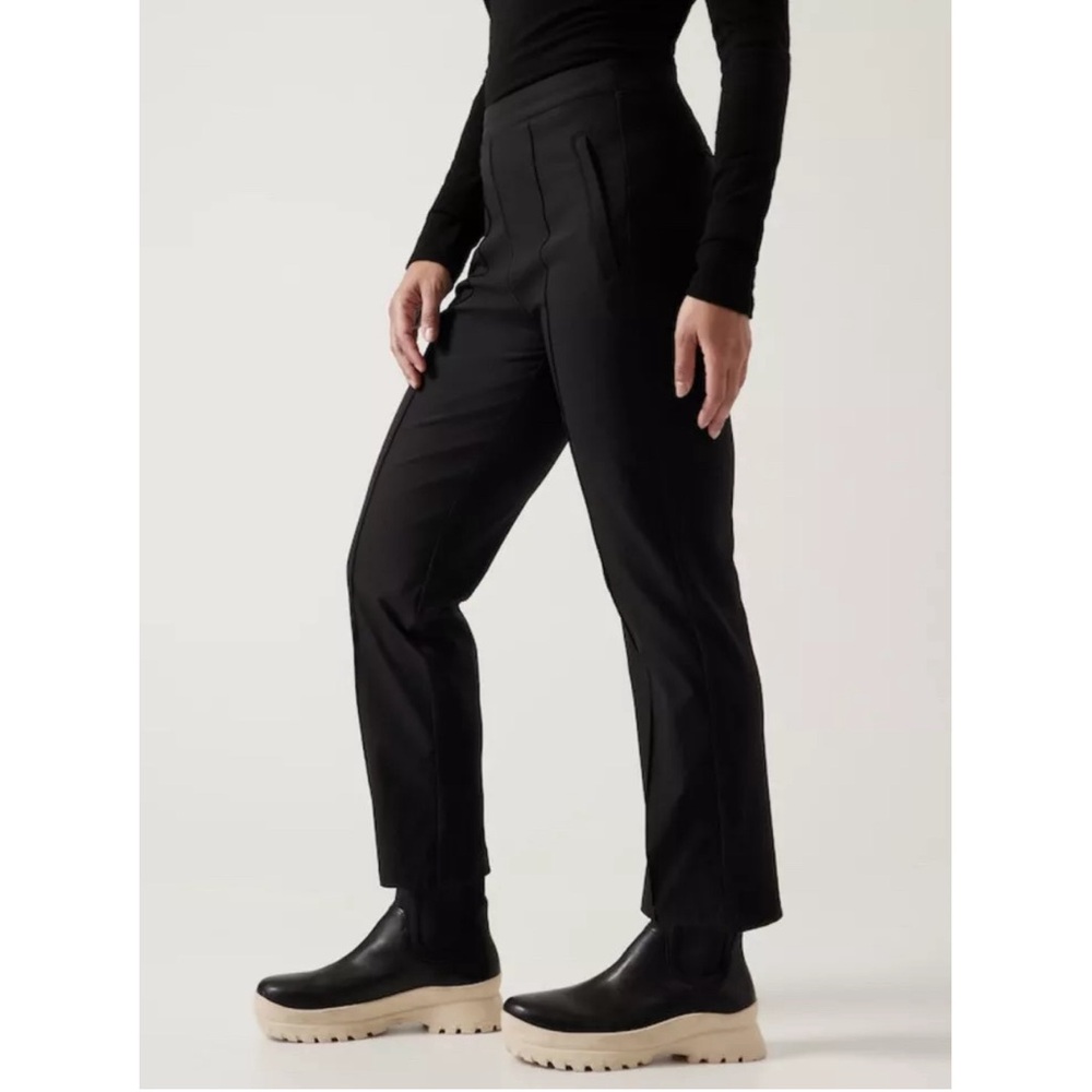 NWOT Athleta "Headlands Hybrid" Pant Black Size 12Tall